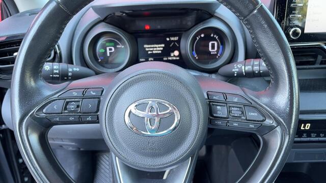 Toyota YARIS 1.5 Hybrid Business Plus TREKHAAK / FULL LED / KEYLESS / CAMERA / CARPLAY / NAVI / CLIMA / PDC / BLUETOOTH / ACC / NL-AUTO