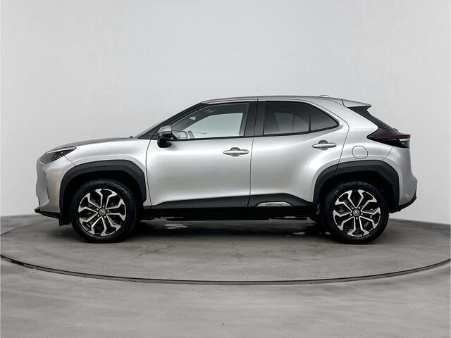 Toyota YARIS Cross 1.5 Hybrid Dynamic | Parkeersensoren V+A | Stoelverwarming | Achteruitrijcamera |