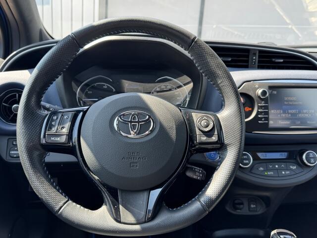 Toyota YARIS 1.5 Hybrid Bi-Tone | Camera | Climate
