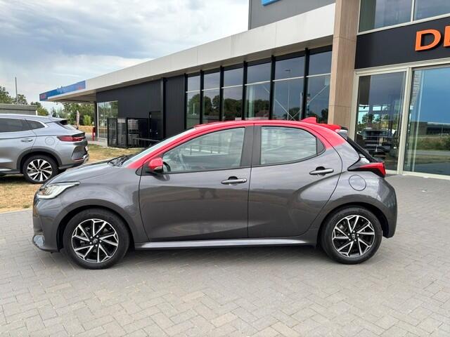Toyota YARIS 1.5 Hybrid Tokyo Spirit Carplay I Camera I Cruise