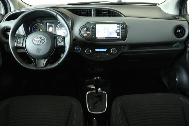 Toyota YARIS 1.5 Hybrid Dynamic, Cruise Control, Safety Sense