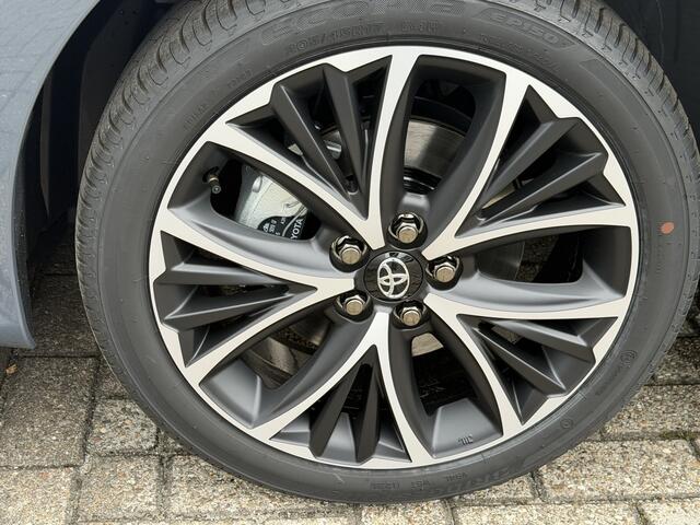 Toyota YARIS 1.5 Hybrid 115 Dynamic Comfort Pack Nieuw Model Stoel Stuur verwarming BSM