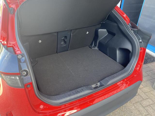 Toyota YARIS Cross 1.5 Hybrid 115 Dynamic + Comfort Pack