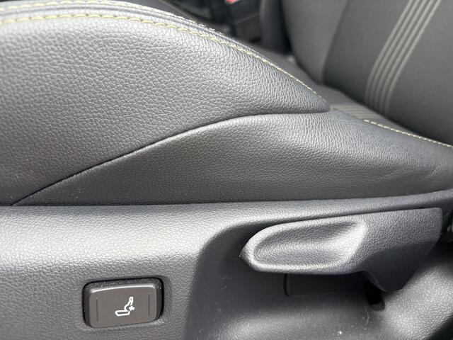 Toyota YARIS Cross 1.5 Hybrid Adventure Dodehoek Parkeersensoren Stoel Stuur Verwarmd