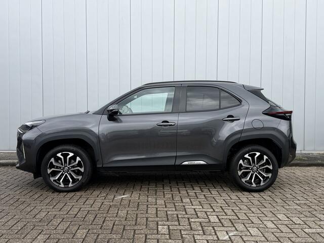 Toyota YARIS Cross 1.5 Hybrid 115 Dynamic Limited Parkeersensoren Stoelverwarming
