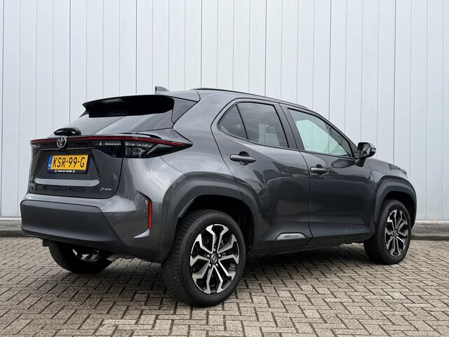 Toyota YARIS Cross 1.5 Hybrid 115 Dynamic Limited Parkeersensoren Stoelverwarming