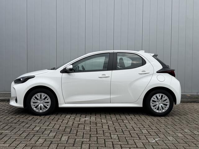 Toyota YARIS 1.5 Hybrid Active NL Auto Dealer Onderhouden Carplay Clima Cruise
