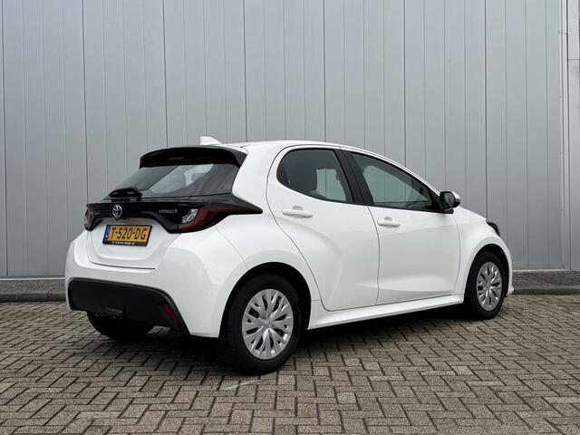 Toyota YARIS 1.5 Hybrid Active NL Auto Dealer Onderhouden Carplay Clima Cruise