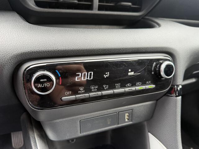 Toyota YARIS 1.5 Hybrid Active NL Auto Dealer Onderhouden Carplay Clima Cruise