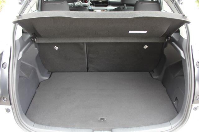 Toyota YARIS 1.5 Hybrid Dynamic Limited | Rijklaar | Apple/Android | Stoel/Stuur-verw. | Adap. Cruise | Keyless | LED | Camera | Clima