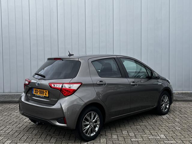 Toyota YARIS 1.5 Hybrid Dynamic NL Auto Dealer Onderhouden Navi Clima Cruise