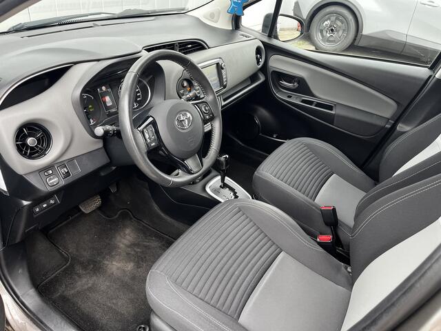 Toyota YARIS 1.5 Hybrid Dynamic NL Auto Dealer Onderhouden Navi Clima Cruise