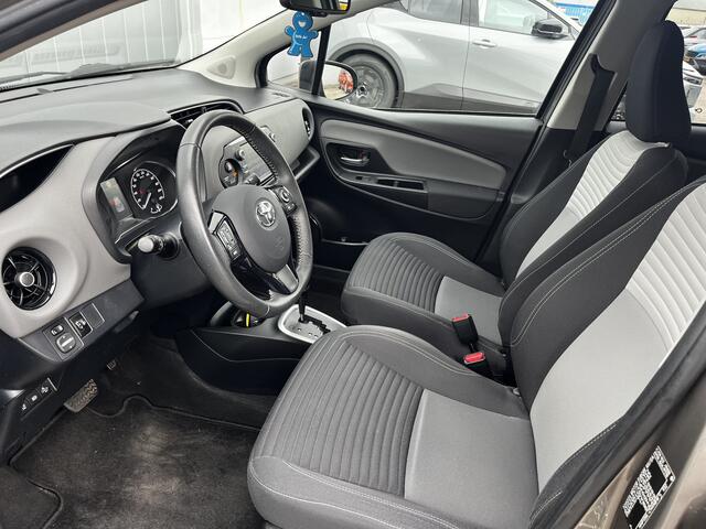 Toyota YARIS 1.5 Hybrid Dynamic NL Auto Dealer Onderhouden Navi Clima Cruise