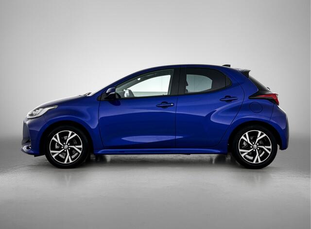 Toyota YARIS 1.5 Hybrid 115 Dynamic | BTW Voertuig | Dealeronderhouden | Apple CarPlay/Android Auto | Cruise Control Adaptive | Draadloze telefoonlader | Achteruitrijcamera |