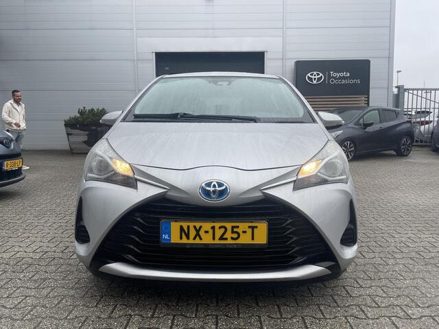 Toyota YARIS 1.5 Hybrid Aspiration Navigatie