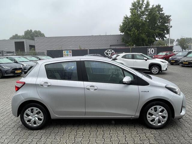 Toyota YARIS 1.5 Hybrid Aspiration Navigatie