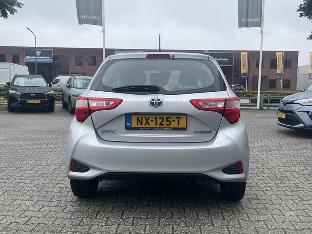 Toyota YARIS 1.5 Hybrid Aspiration Navigatie