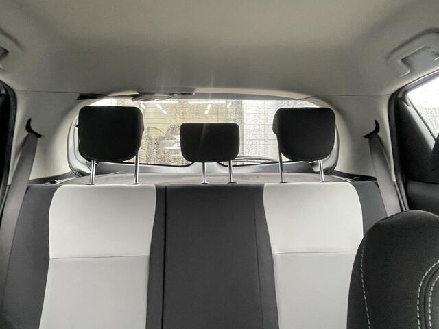 Toyota YARIS 1.5 Hybrid Aspiration Navigatie