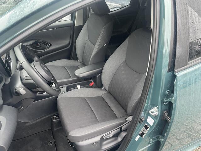 Toyota YARIS 1.5 Hybrid 115 Dynamic Comfort Pack