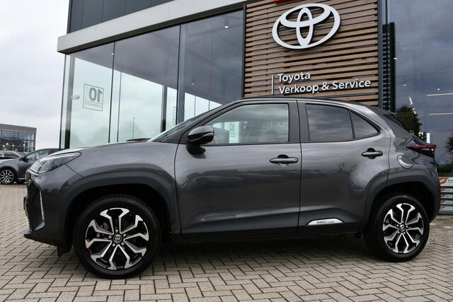 Toyota YARIS Cross 1.5 Hybrid 115 Dynamic Limited Automaat 116pk | Stuur verwarmd | Keyless entry | Verwarmbare voorruit |