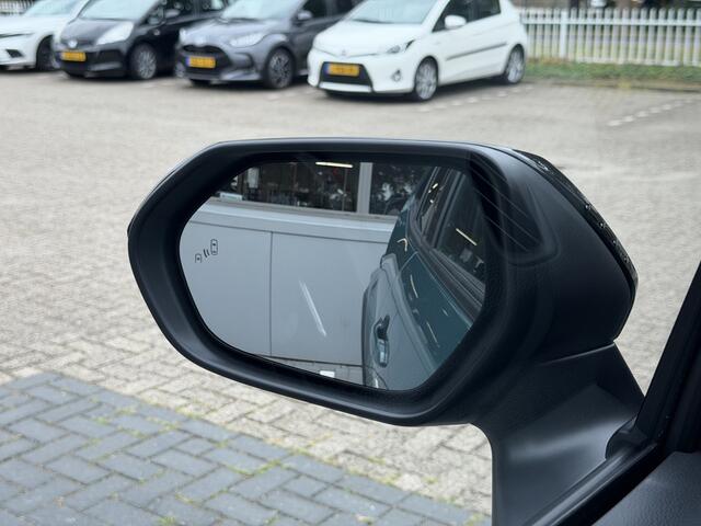 Toyota YARIS Cross 1.5 Hybrid 130 Executive Rondom zicht camera, Elektrische achterklep, Dodehoekdetectie