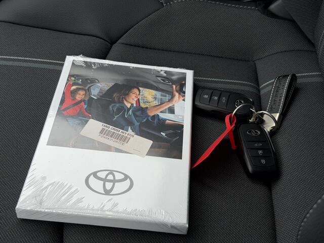 Toyota YARIS Cross 1.5 Hybrid 130 Executive Rondom zicht camera, Elektrische achterklep, Dodehoekdetectie