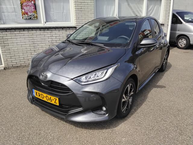Toyota YARIS 1.5 Hybrid 115 Style blindspot*camera* parkeersensoren*stuurverwarming