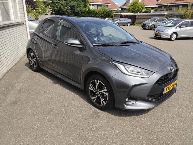 Toyota YARIS 1.5 Hybrid 115 Style blindspot*camera* parkeersensoren*stuurverwarming