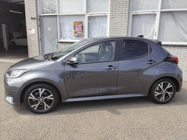 Toyota YARIS 1.5 Hybrid 115 Style blindspot*camera* parkeersensoren*stuurverwarming