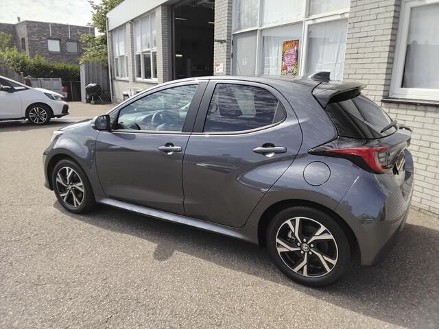 Toyota YARIS 1.5 Hybrid 115 Style blindspot*camera* parkeersensoren*stuurverwarming
