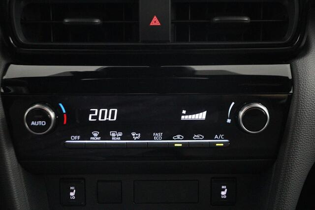 Toyota YARIS Cross 1.5 Hybrid 115 Dynamic | Apple Carplay/Android Auto | Stoel/stuurverwarming | Parkeersensoren |