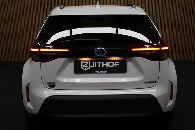 Toyota YARIS Cross 1.5 Hybrid Executive | JBL Audio | Panoramadak | Adaptive-cruise | Camera | Clima | Stoel & Stuurverwarming | Parkeersensoren V+A | Apple Carplay | Elek. Achterklep | Navigatie | Keyless | Dodehoekdetectie