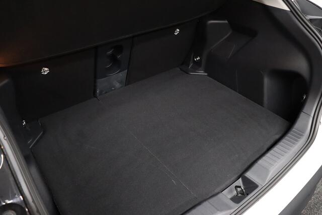 Toyota YARIS Cross 1.5 Hybrid Executive | JBL Audio | Panoramadak | Adaptive-cruise | Camera | Clima | Stoel & Stuurverwarming | Parkeersensoren V+A | Apple Carplay | Elek. Achterklep | Navigatie | Keyless | Dodehoekdetectie