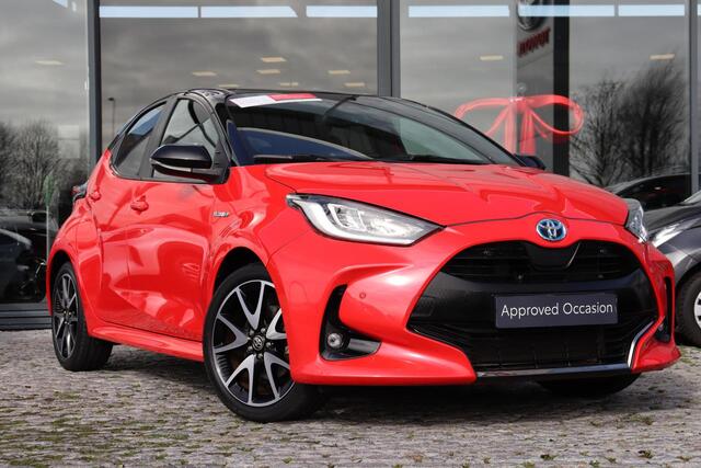 Toyota YARIS 1.5 Hybrid Launch Edition, Head Up Display, Stoelverwarming, stuurverwarming, Apple Carplay / Android Auto,