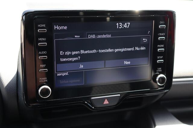 Toyota YARIS 1.5 Hybrid Launch Edition, Head Up Display, Stoelverwarming, stuurverwarming, Apple Carplay / Android Auto,