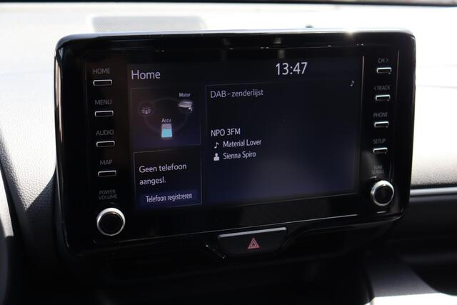 Toyota YARIS 1.5 Hybrid Launch Edition, Head Up Display, Stoelverwarming, stuurverwarming, Apple Carplay / Android Auto,