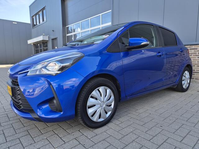 Toyota YARIS 1.0 VVT-i Comfort,Camera,Pakeersensoren.