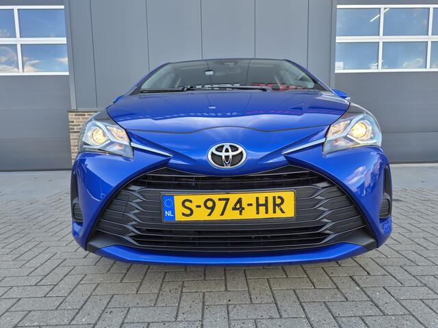 Toyota YARIS 1.0 VVT-i Comfort,Camera,Pakeersensoren.