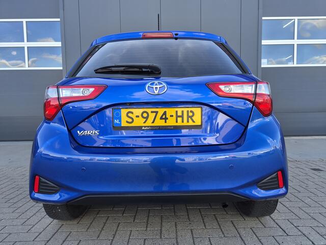 Toyota YARIS 1.0 VVT-i Comfort,Camera,Pakeersensoren.