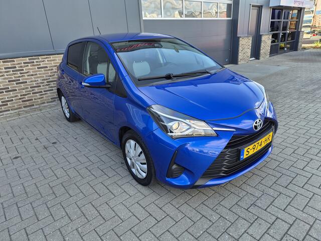 Toyota YARIS 1.0 VVT-i Comfort,Camera,Pakeersensoren.