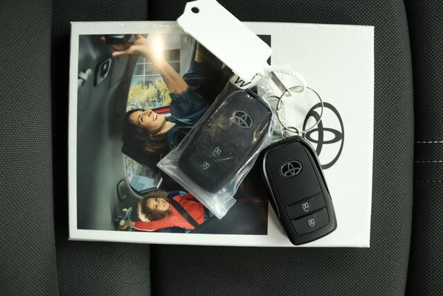 Toyota YARIS Cross 1.5 Hybrid 130 First Edition | Nieuwe Auto |