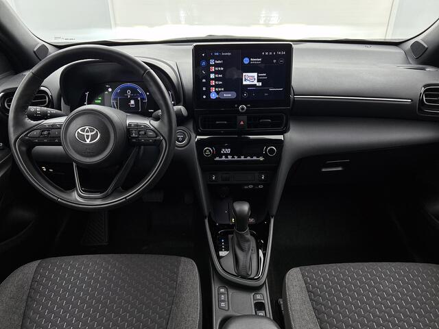 Toyota YARIS Cross 1.5 Hybrid 115 First Edition + | BTW | Stoel+stuurverwarming | Draadloze telefoonlader | Navigatie | Apple CarPlay/Android auto | Cruise Control Adaptive |