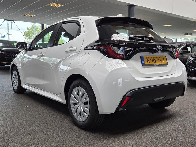 Toyota YARIS 1.5 Hybrid Active / Carplay / Camera