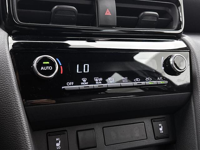 Toyota YARIS Cross 1.5 Hybrid 115 Dynamic Comfort Pack | Lichtmetalen velgen 17' | Voorstoelen & Stuurwiel verwarmd |