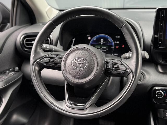 Toyota YARIS 1.5 Hybrid 115 First Edition