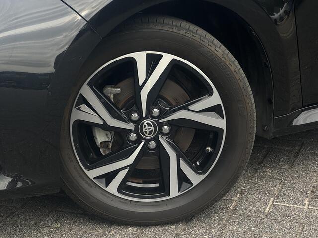 Toyota YARIS 1.5 Hybrid 115 First Edition