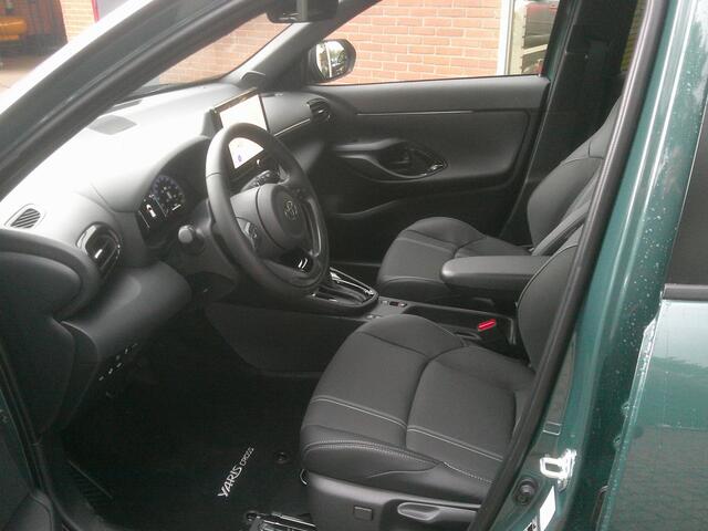 Toyota YARIS Cross 1.5 Hybrid 130 Executive Bi-Tone