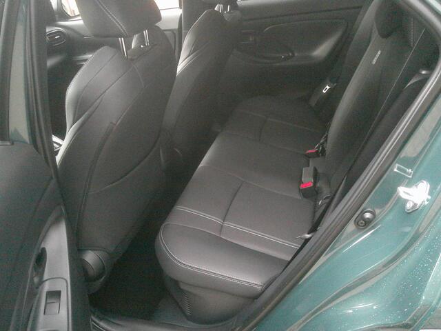 Toyota YARIS Cross 1.5 Hybrid 130 Executive Bi-Tone