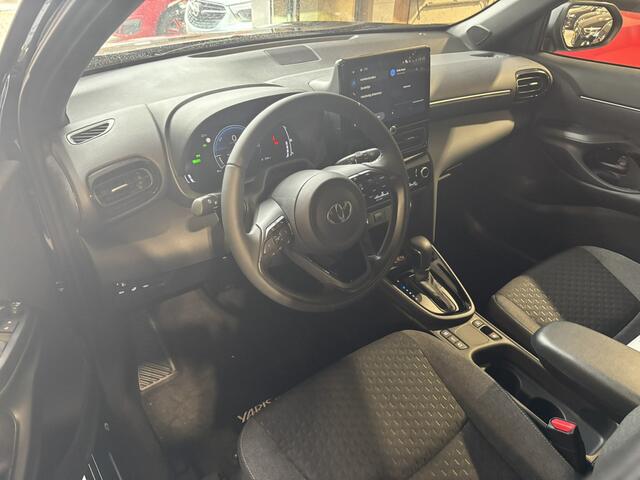 Toyota YARIS Cross 1.5 Hybrid 130 Dynamic / 100% Nieuw / Applecarplay/Android Auto / Stoel, Stuur & Voorruitverwarming /