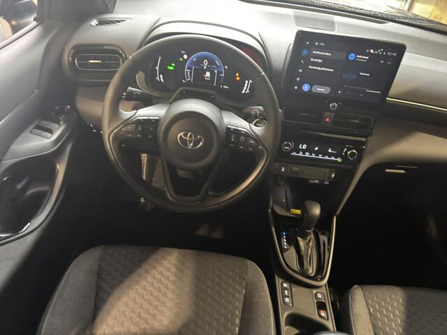 Toyota YARIS Cross 1.5 Hybrid 130 Dynamic / 100% Nieuw / Applecarplay/Android Auto / Stoel, Stuur & Voorruitverwarming /